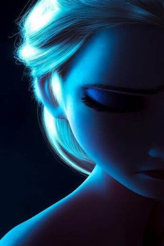 Frozen Reflections: The Heart of Elsa ❄️✨