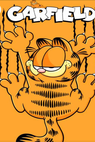 Garfield's Playful Prow..