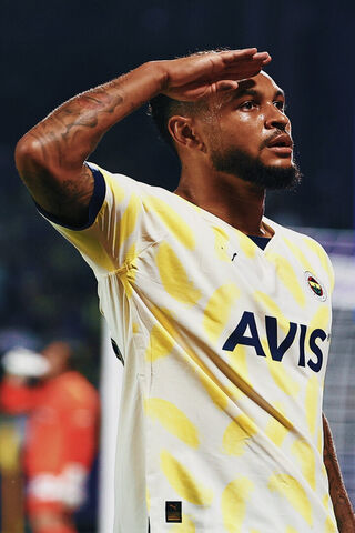 Joshua King: The Salute of a Champion ⚽️🇧🇻