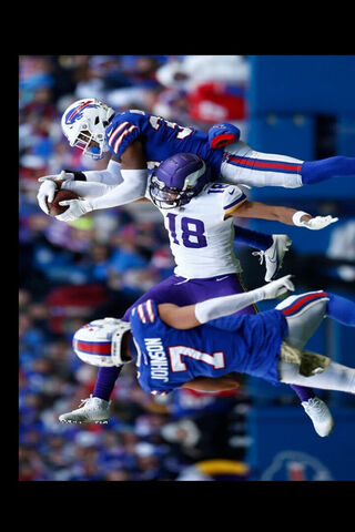 Epic Football Leap! 🏈✨