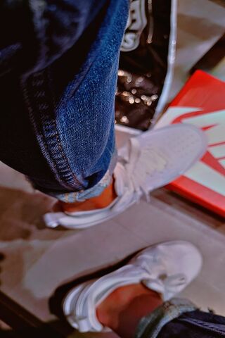 Sneaker Style Vibes 👟✨