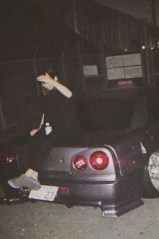 Night Vibes with a Classic Ride 🌙🚗