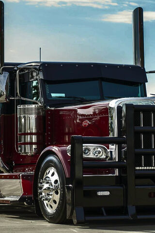 Mighty Red Beast 🚛🔥