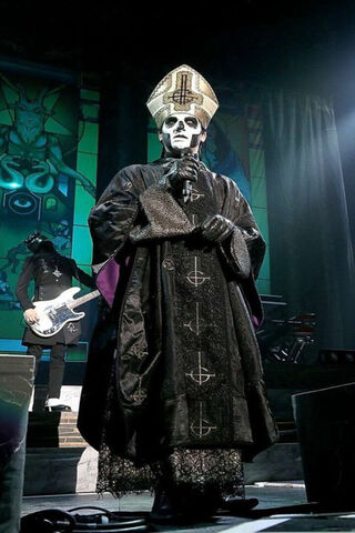 Ghostly Performance 🎤👻