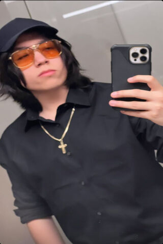 Stylish Selfie Vibes ✨