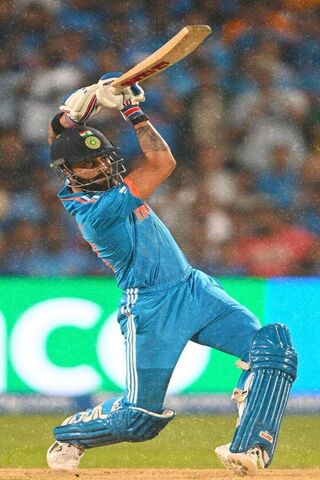 Cricket Star in Action!..