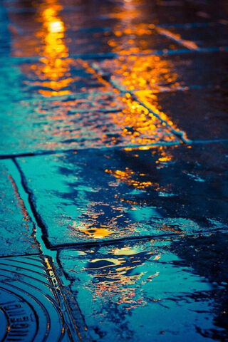 Glimmering Rainy Streets 🌧️✨