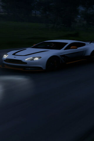 Aston Martin Vantage