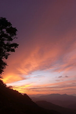 Breathtaking Sunset Ove..