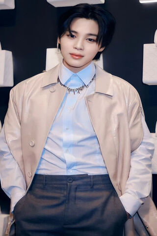 JIMIN X DIOR??