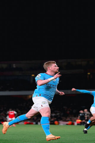 Kevin De Bruyne Celebrates a Stunning Goal! ⚽🎉