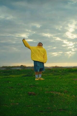 Joyful Moments in Nature 🌤️🌿