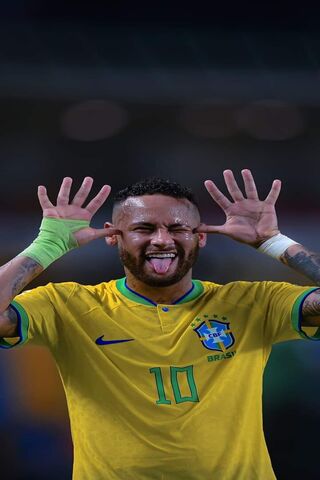 Neymar's Playful Celebration! 🎉⚽