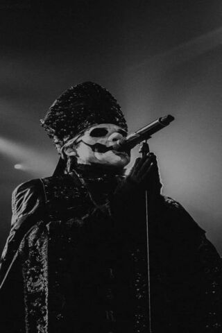 Enigmatic Performance U..