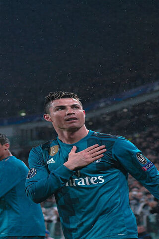 Cristiano Ronaldo's Iconic Moment ⚽✨