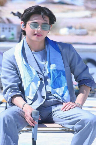 Chill Vibes in Style 🌟