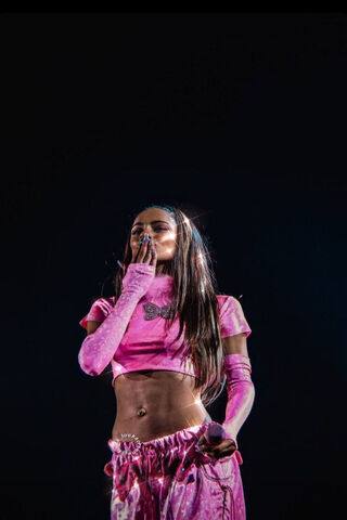 Radiant Performance 🌟
