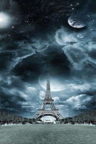 Enchanted Eiffel 🌌✨