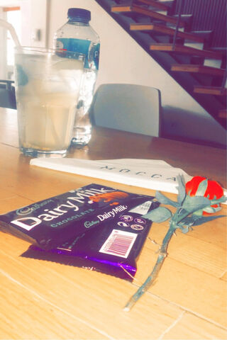 Sweet Moments ☕🍫🌹
