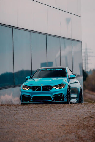 Stunning BMW M4 in Elec..