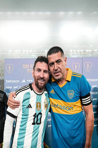 Legends Unite: Messi an..