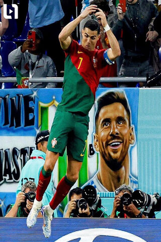 Ronaldo's Epic Celebrat..