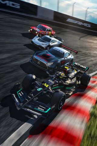 Racing Legends Unite! �..
