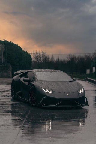 Lamborghini Huracan: Th..