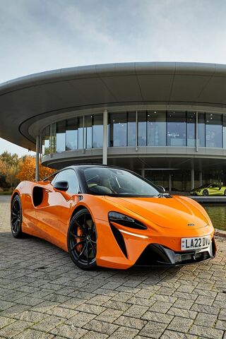 Stunning McLaren 765LT in Vibrant Orange 🚗✨