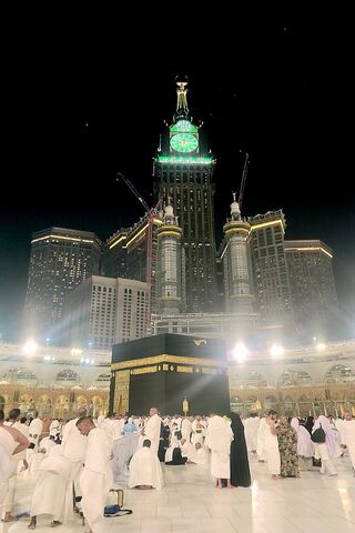 Nighttime Serenity at the Kaaba 🌙✨