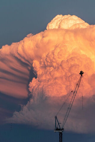 Majestic Cloud Formation at Sunset 🌥️🌅