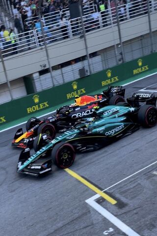 Thrilling Race Finish! ..
