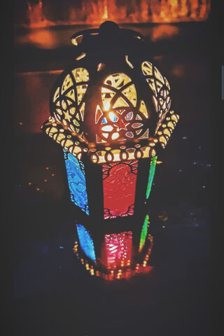 Colorful Lantern Glow ✨