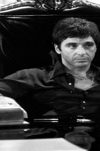The Iconic Scarface Mom..
