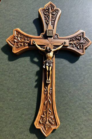 Faithful Elegance: A Cr..