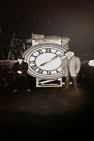 Time Travelers: A Momen..