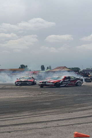 Thrilling Drift Showdow..