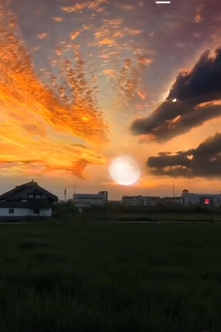 Breathtaking Sunset Ove..