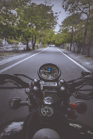 Riding into Adventure �..