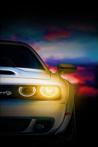 Dodge Challenger: Power..