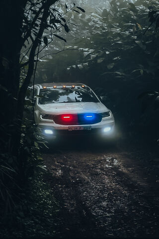 Mysterious Patrol in th..