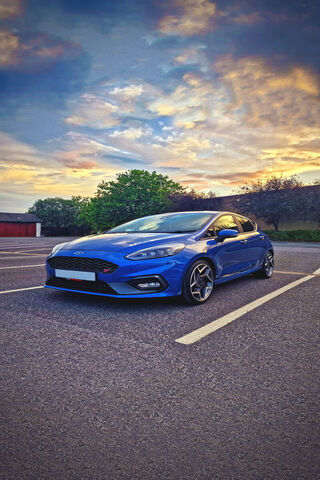 Stunning Blue Ford Fies..