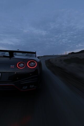 Night Racer: The Thrill..