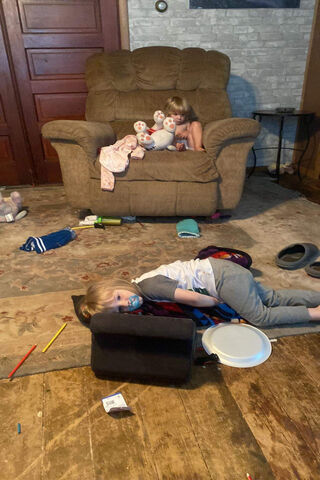 Cozy Chaos: A Day in th..