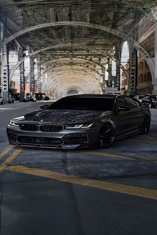 Sleek Power: The Ultima..