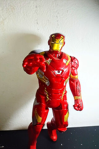 Iron Man: The Armored A..