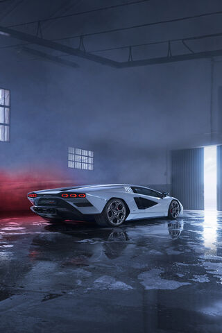 Sleek Power: The Future of Supercars 🚗✨