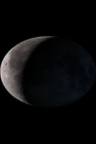 Enchanting Crescent Moo..