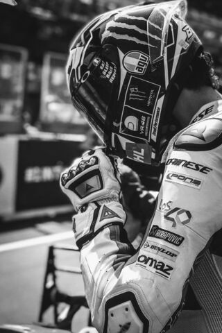 Focused Racer Ready for Action 🏍️💨