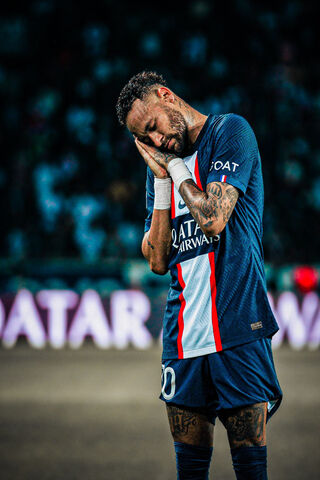 Neymar's Heartfelt Mome..